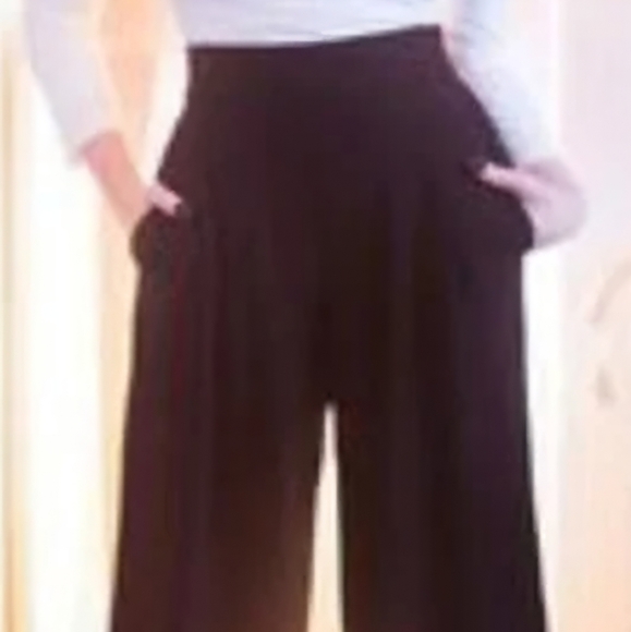 Pinup Girl Clothing - Laura Byrnes - Doris Pants - Picture 1 of 4